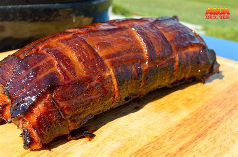 How to create and smoke a fatty by layering a bacon weave, ground sausage, and cheese filling. Primo Smoked BBQ Bacon Fatty | Primo Grills & Smokers ...