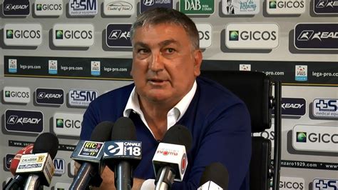 Matchs en direct de catanzaro : Catanzaro Calcio: conferenza stampa Preiti 3/3 (video HD ...