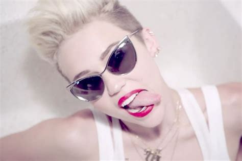 miley cyrus releases her raunchy music video for new single we can t stop mirror online