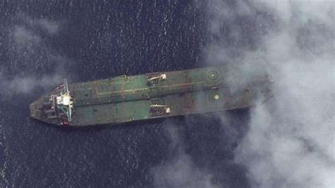 نفت‌کش‌های ایرانی در راه ونزوئلا؛ سابقه رابطه تهران و کاراکاس چیست