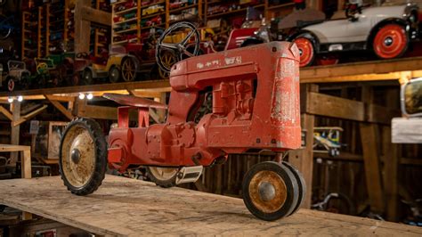 Allis Chalmers Pedal Tractor At Elmers Auto And Toy Museum Collection