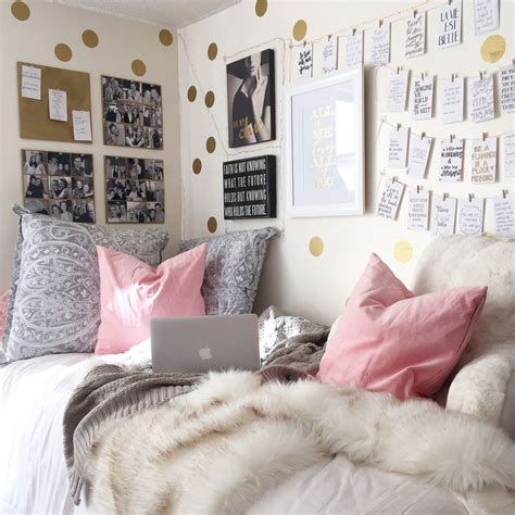 Inspiration From 10 Super Stylish Real Dorm Rooms — F Yeah Cool Dorm