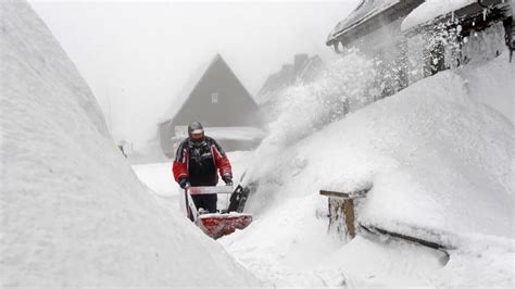 Seit wochen dominieren neben sonne auch wolken und kälte die wetterlage in berlin. Winter 2019/2020: So viel Schnee wie seit Jahren nicht ...