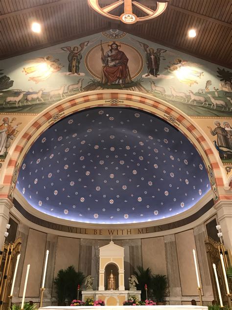 The apse at the newly opened Saint Pius X in Granger, IN : r/Catholicism