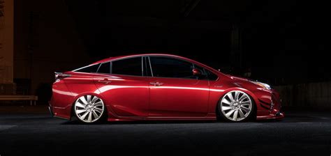 2016 Toyota Prius Tuned By Wald Looks Decent Autoevolution