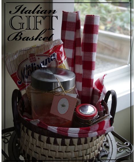A nice gift for the host is a good place to start—but what you bring to the table (literally and metaphorically) should go beyond a bottle of wine. Creative "Try"als: Italian Dinner Gift Basket