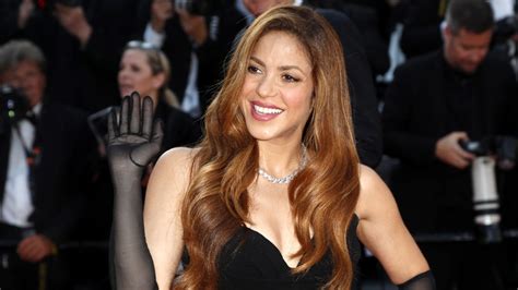 Shakira Tendrá Una Escultura De Seis Metros En Su Ciudad Natal Barranquilla Colombia Europa Fm