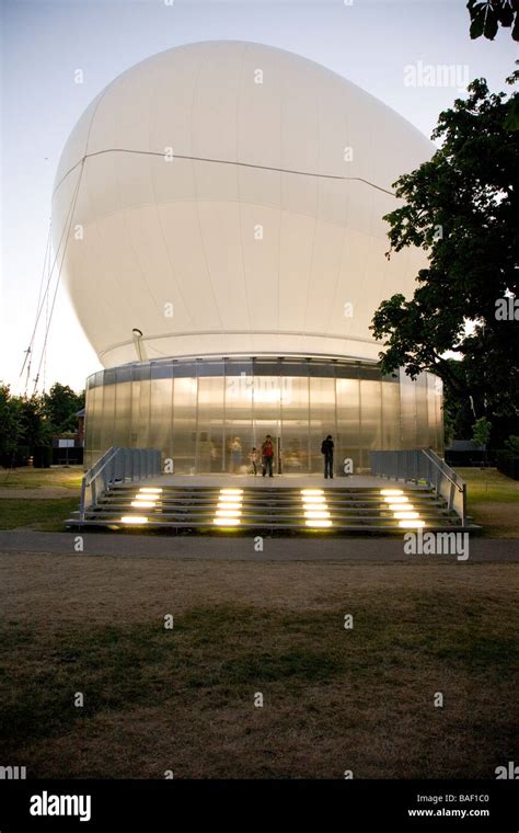 Serpentine Gallery Pavilion 2006 Londres Reino Unido Rem Koolhaas
