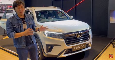 Honda Br V 7 Seat Suv First Walkaround Video