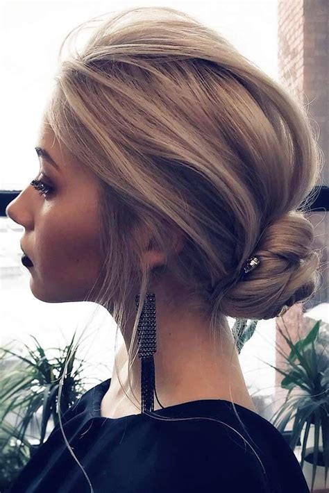 27 Formal Hairstyles Will Show You What The Elegance Is Medium Length