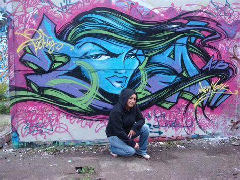 Womens Graffiti Art Amazing Street Art Street Art Graffiti Graffiti Art