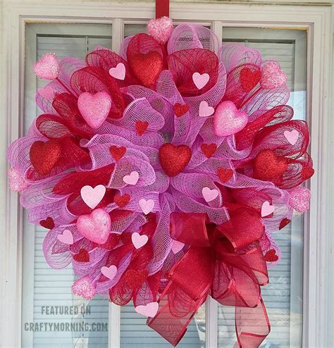 9 Diy Valentine Wreaths To Fill Your Space With Charm