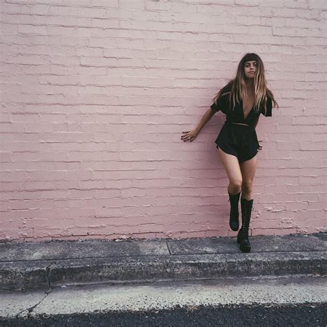 mimi elashiry clothing photography social media instagram mimi over knee boot street style