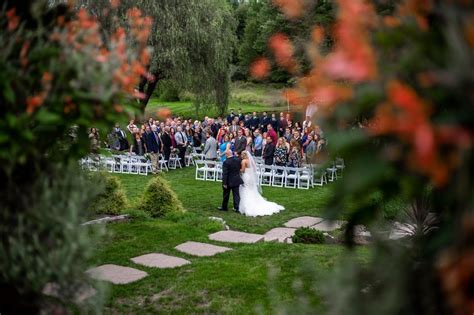 Historic Acres Of Hershey Wedding Photos