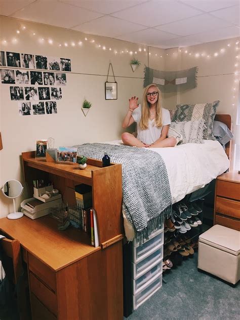 College Dorm For Girls Beautiful Dorm Room Dorm Room Inspiration