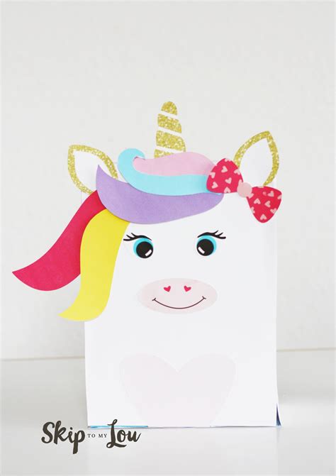 Unicorn Valentine Box | Easy valentine crafts, Unicorn valentine, Valentine day boxes