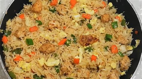 Crunchy, barely cooked onions complement this dish. Chicken fried rice- Restaurant style | Chicken fried rice ...