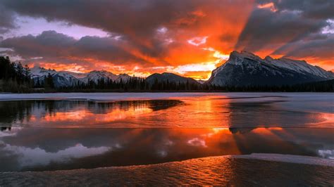 2048x1152 Resolution Canada Alberta Banff National Park 2048x1152