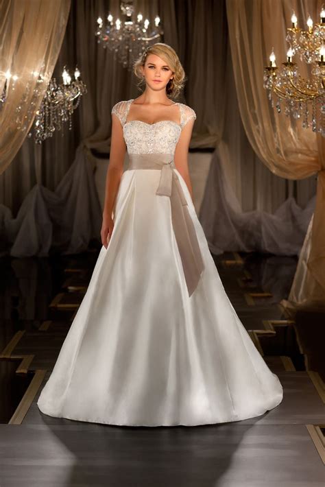 Find stunning ball gowns and military ball gowns for prom under 100 with low price and best quality. Martina Liana sweetheart ball gown with lovely beige sash ...