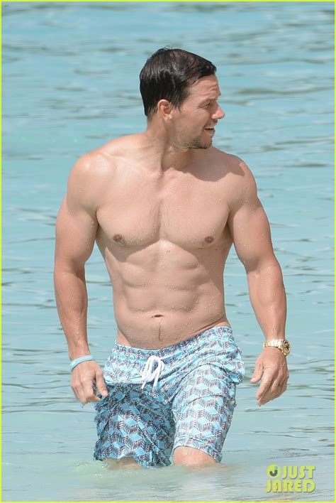 Mark Wahlberg And Wife Rhea Durham Pack On The Pda While On Vacation In Barbados Photo 4006740