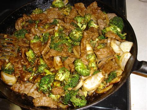 The Best Easy Beef And Broccoli Stir Fry Recipe Genius Kitchen