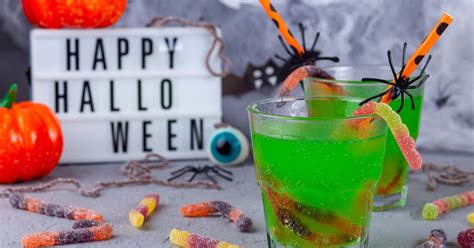 Cocktail vert potion magique spécial Halloween recette de Cocktail