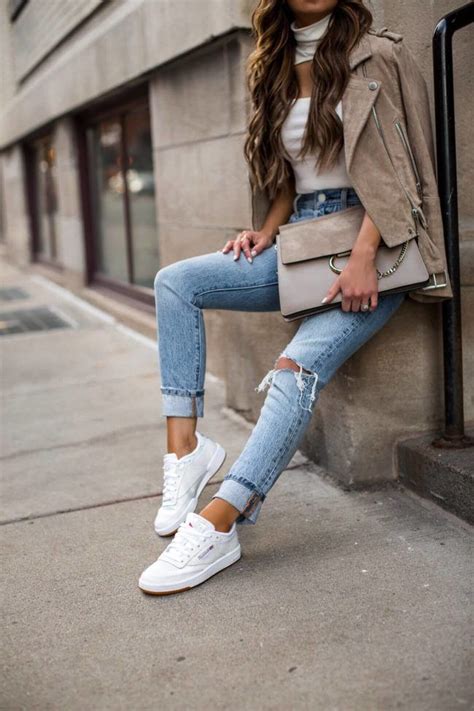 3 Ways To Style Sneakers This Season Fashion Blogger Mia Mia Mine Wearing Reebok Club C 85 Tr