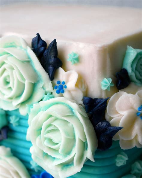 Wintery Square Cake With Buttercream Flowers And Striped Texture