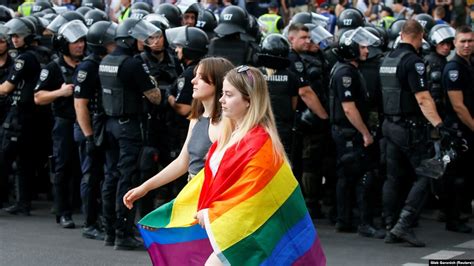 Ukraines Second Largest City Kharkiv Holds First Lgbt Pride March