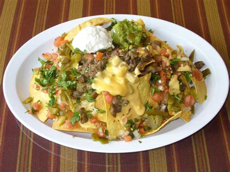 Steak Nachos At El Taco Riendo Minneapolis What Sets These Nachos Apart From Most Is The Tender