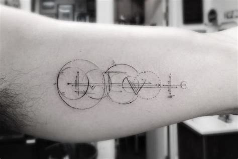 35 Coolest Geometry Tattoos Best Tattoo Ideas Gallery