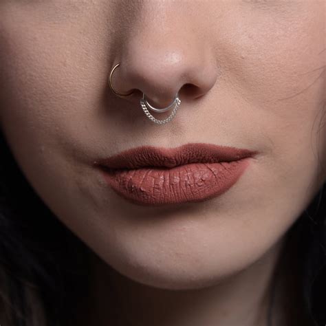 Minimal Chain Septum Nose Ring Silver Septum Piercing Etsy