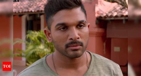 ‘en Peyar Surya En Veedu India Trailer Allu Arjun Hits It Out Of The