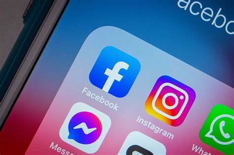 Facebook Instagram Et Whatsapp Victimes D Une Panne Mondiale