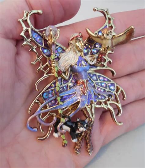 New Kirks Folly She Goddess Warrior Fairy With Cat Pin Pendant Goldtone
