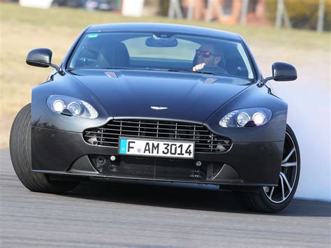 Test Aston Martin Vantage Sp10 Coupé Bilder Und Technische Daten