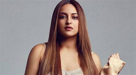 Sonakshi Sinha On Being A ‘misfit Who Hates Being In The Spotlight