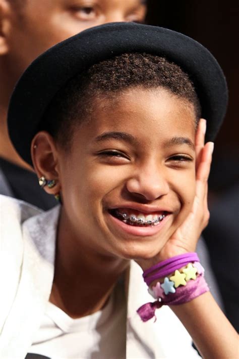 Again Willow Rocks A Bowler Hat — And This Time She Shows Off Her