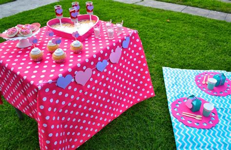 Heart Valentines Day Picnic Party Creativities Galore