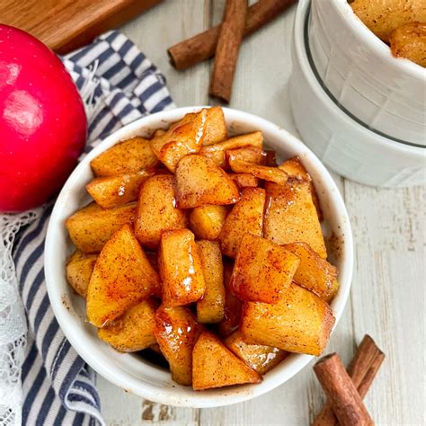 Easy Homemade Fried Cinnamon Apples Recipe