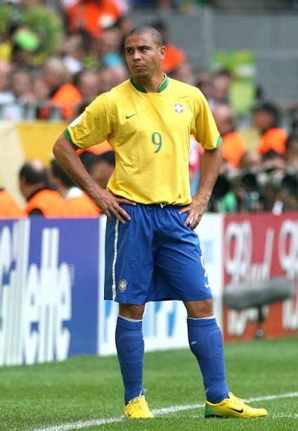 Luiz Ronaldo Brazil Football Icon Football Soccer Soccer Players