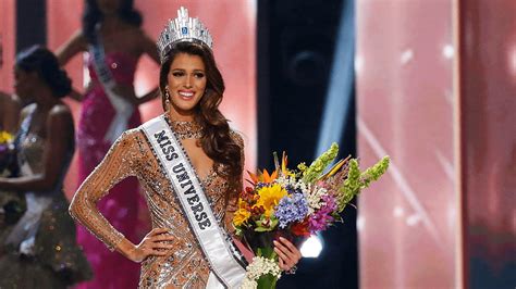 Miss France Wins Miss Universe Crown Miss Universe 2017 Hd Wallpaper