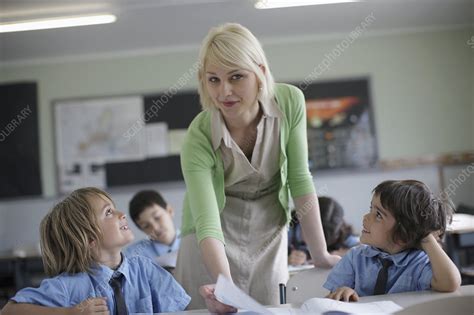 Female Teacher Explaining To Students Stock Image F0031682