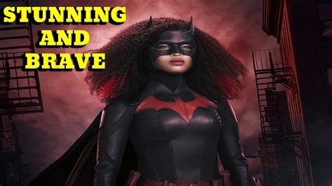 the new batsuit for batwoman season 2 misses the point youtube