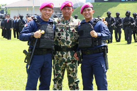 Pasukan Elite Marinir Tni Al Denjaka Dijuluki Hantu Laut Siap