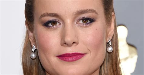 Brie Larson To Host Snl On May You May Know Her From Her Pop Music