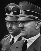 Heinrich himmler, gebhard himmler ve anna maria himmler'in 3 erkek çocuklarından birisi olarak dünyaya gelmiştir. Heinrich Himmler Death