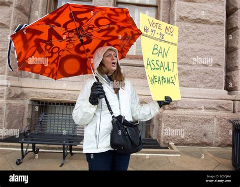 Assault Weapons Hi Res Stock Photography And Images Alamy