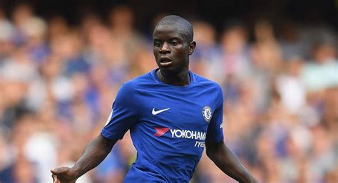 Considered by many to be one of the world's best midfielders, kanté is widely praised for his workrate and defensive contribution. ประวัติ Ngolo Kante ( เอ็นโกโล่ ก็องเต้ )