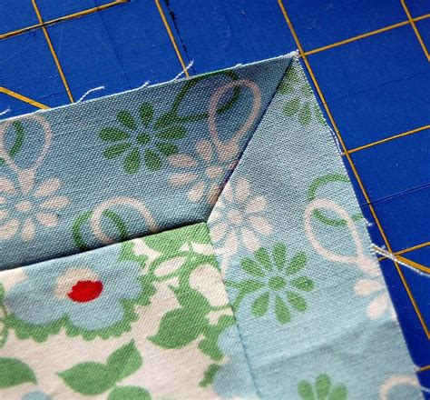 Mitered Corner Tutorial Quilting Quilt Corners Sewing Hacks